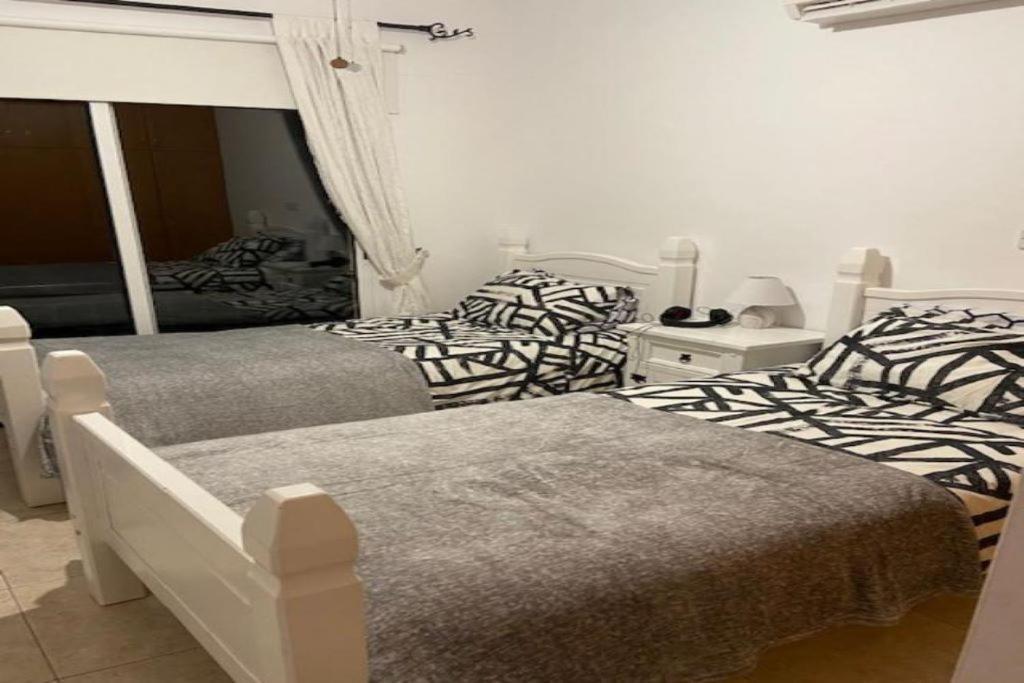 Kato Paphos Apartment In Universal Area Екстериор снимка